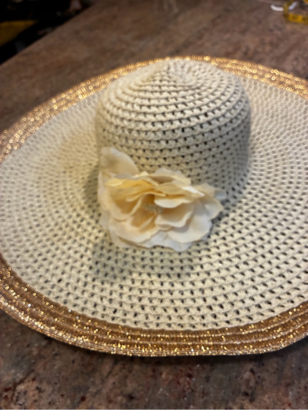 Apt. 9 Women’s Straw Sun Hat with Gold Trim and Flower Accent, NWT - Picture 3 of 10